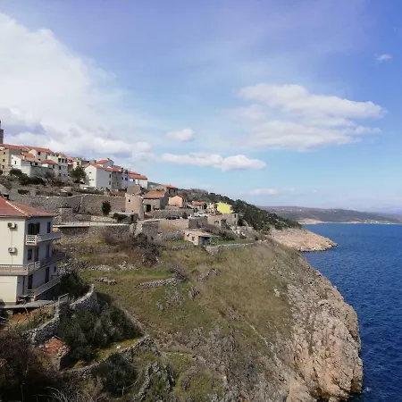 Vrbenka * Vrbnik (Primorje-Gorski Kotar)