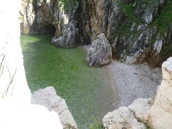 Vrbenka Vrbnik (Primorje-Gorski Kotar)