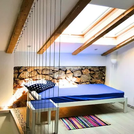 Vrbenka Apartman *