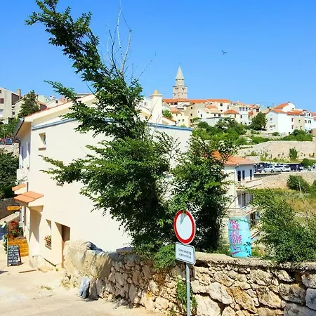 Lägenhet Vrbenka Vrbnik (Primorje-Gorski Kotar)
